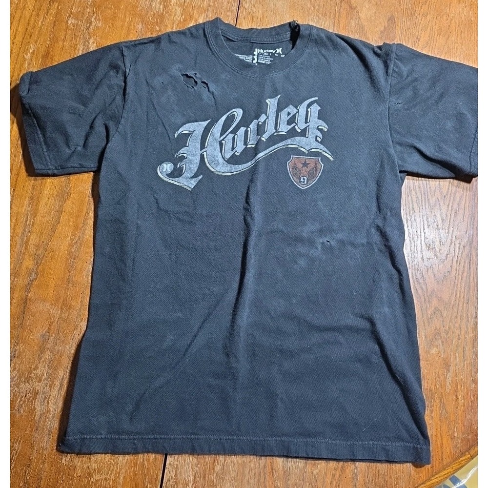 Hurley Y2K Grunge Logo Black ‎ T Shirt Medium Skater Distressed Thrashed